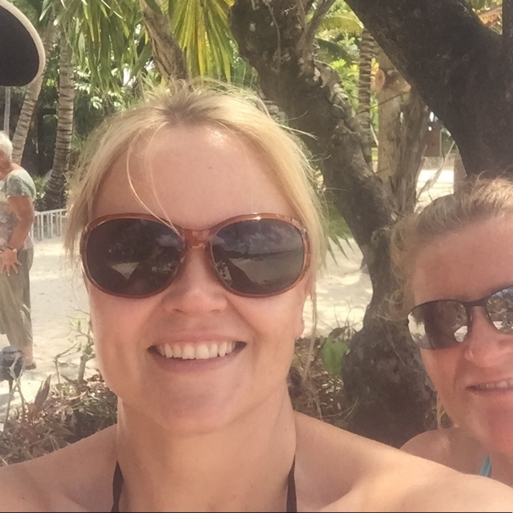 Meet your Posher, Melissa
